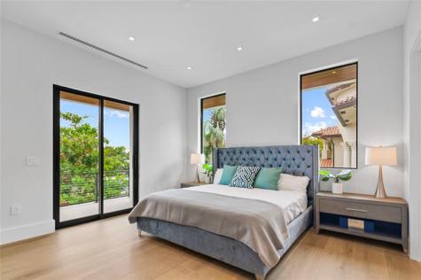 1957 Harbourview Drive Fort Lauderdale FL 33316