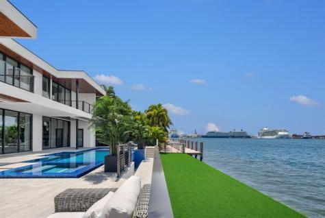 1957 Harbourview Drive Fort Lauderdale FL 33316
