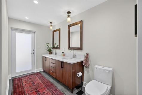 430 NE 8th Avenue Fort Lauderdale FL 33301