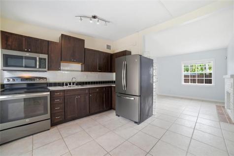 1717 SW 12th Court Fort Lauderdale FL 33312