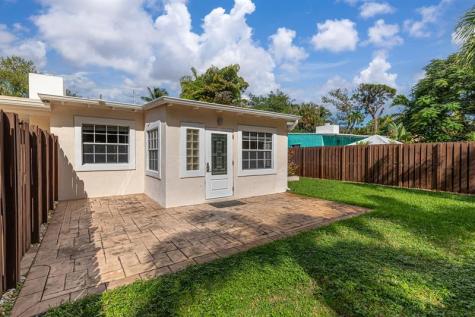 1717 SW 12th Court Fort Lauderdale FL 33312