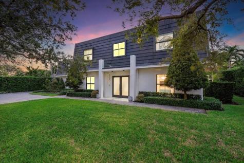 9 Tahoe Lane Sea Ranch Lakes FL 33308