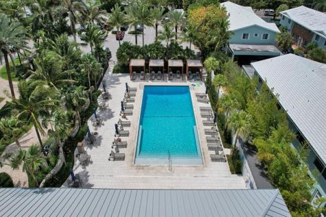 9 Tahoe Lane Sea Ranch Lakes FL 33308