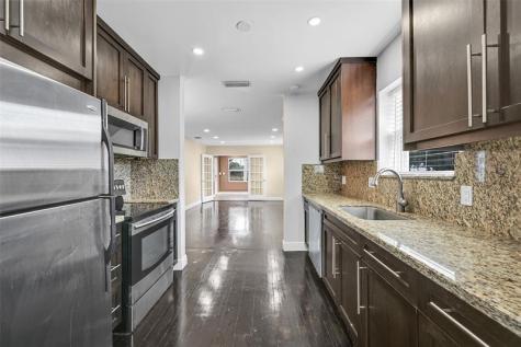 301 SW 17th Street Fort Lauderdale FL 33315