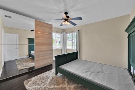 301 SW 17th Street Fort Lauderdale FL 33315