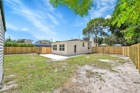 301 SW 17th Street Fort Lauderdale FL 33315