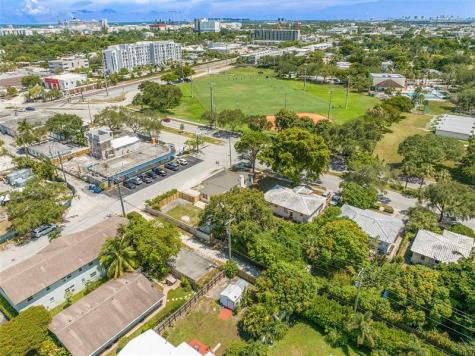 301 SW 17th Street Fort Lauderdale FL 33315