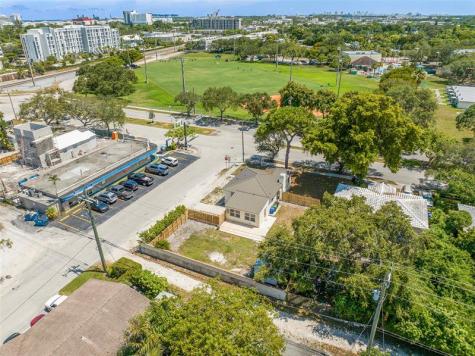 301 SW 17th Street Fort Lauderdale FL 33315