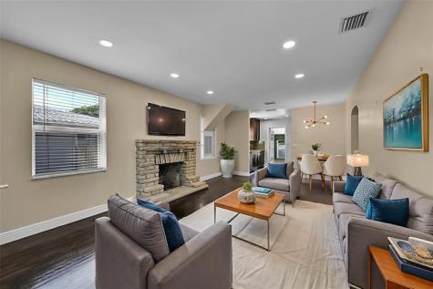 301 SW 17th Street Fort Lauderdale FL 33315