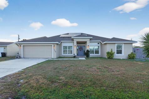 1702 SW Gloria Lane Port St Lucie FL 34953