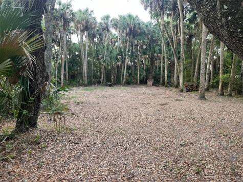15148 NW 288th Street Okeechobee FL 34972
