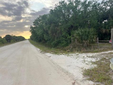 15148 NW 288th Street Okeechobee FL 34972