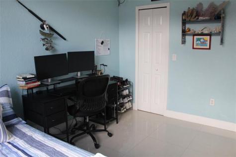 16272 SW 42nd Terrace Miami FL 33185