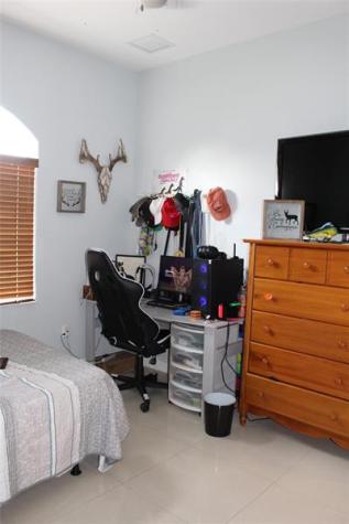 16272 SW 42nd Terrace Miami FL 33185