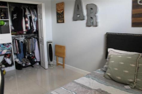 16272 SW 42nd Terrace Miami FL 33185