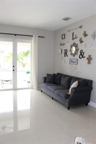 16272 SW 42nd Terrace Miami FL 33185