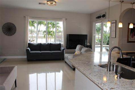16272 SW 42nd Terrace Miami FL 33185