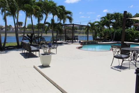 16272 SW 42nd Terrace Miami FL 33185
