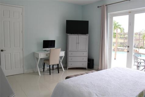 16272 SW 42nd Terrace Miami FL 33185