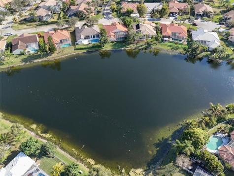 10727 NW 51st Street Coral Springs FL 33076
