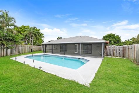 320 Sandpiper Avenue West Palm Beach FL 33411