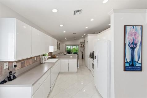 6755 Viale Elizabeth Delray Beach FL 33446