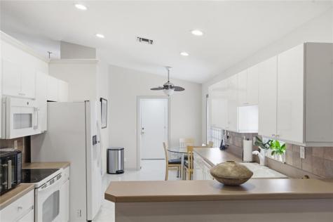 6755 Viale Elizabeth Delray Beach FL 33446