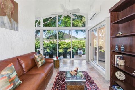 6755 Viale Elizabeth Delray Beach FL 33446
