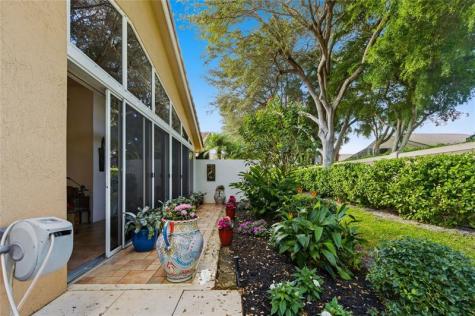 6755 Viale Elizabeth Delray Beach FL 33446