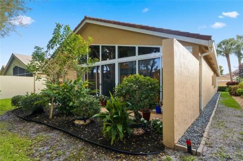 6755 Viale Elizabeth Delray Beach FL 33446
