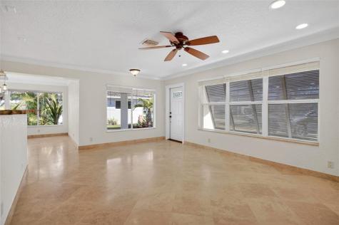 601 SE 5th Terrace Pompano Beach FL 33060