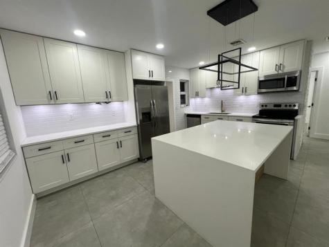 1436 NE 1st Avenue Fort Lauderdale FL 33304