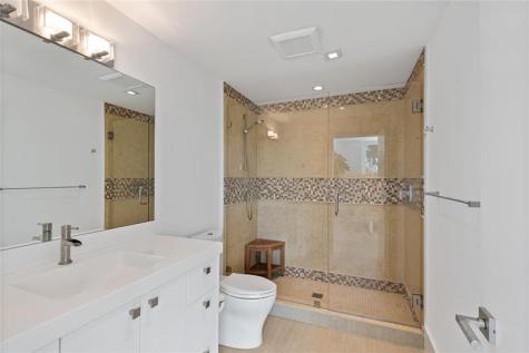500 Isle Of Capri Drive Fort Lauderdale FL 33301