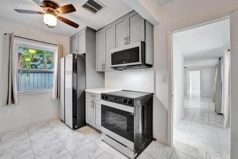 1836 SW 9th Avenue Fort Lauderdale FL 33315