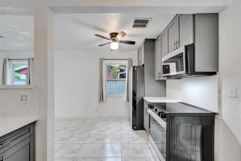 1836 SW 9th Avenue Fort Lauderdale FL 33315