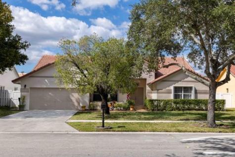 590 NW 161st Avenue Pembroke Pines FL 33028