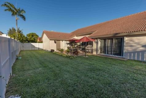 590 NW 161st Avenue Pembroke Pines FL 33028