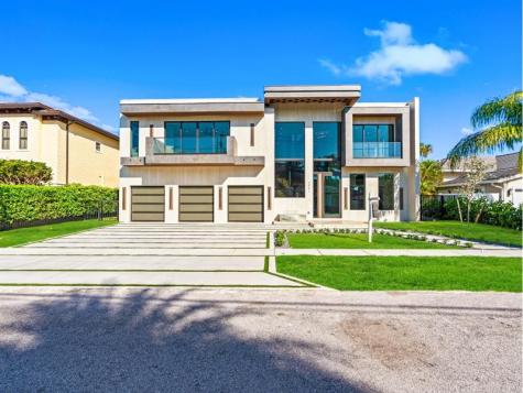2441 NE 48th Court Lighthouse Point FL 33064
