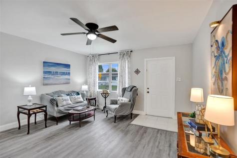 4953 NW 48 Avenue Tamarac FL 33319