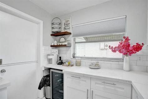 4953 NW 48 Avenue Tamarac FL 33319