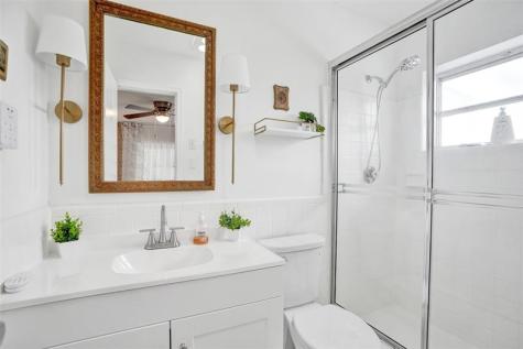 4953 NW 48 Avenue Tamarac FL 33319