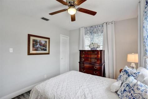 4953 NW 48 Avenue Tamarac FL 33319