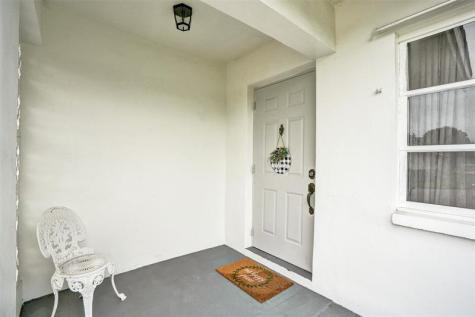 4953 NW 48 Avenue Tamarac FL 33319