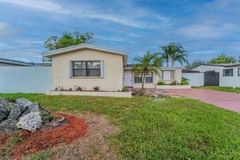 6660 Allen Street Hollywood FL 33024