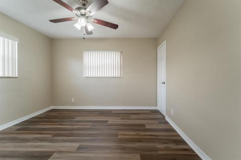 6660 Allen Street Hollywood FL 33024