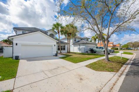 18434 NW 13th Street Pembroke Pines FL 33029