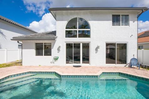 18434 NW 13th Street Pembroke Pines FL 33029