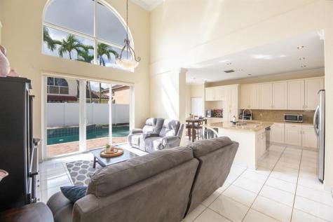18434 NW 13th Street Pembroke Pines FL 33029