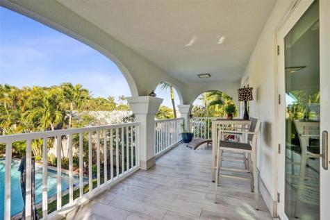 1050 NE 33rd Street Oakland Park FL 33334