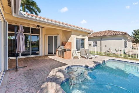 16364 NW 14th Street Pembroke Pines FL 33028